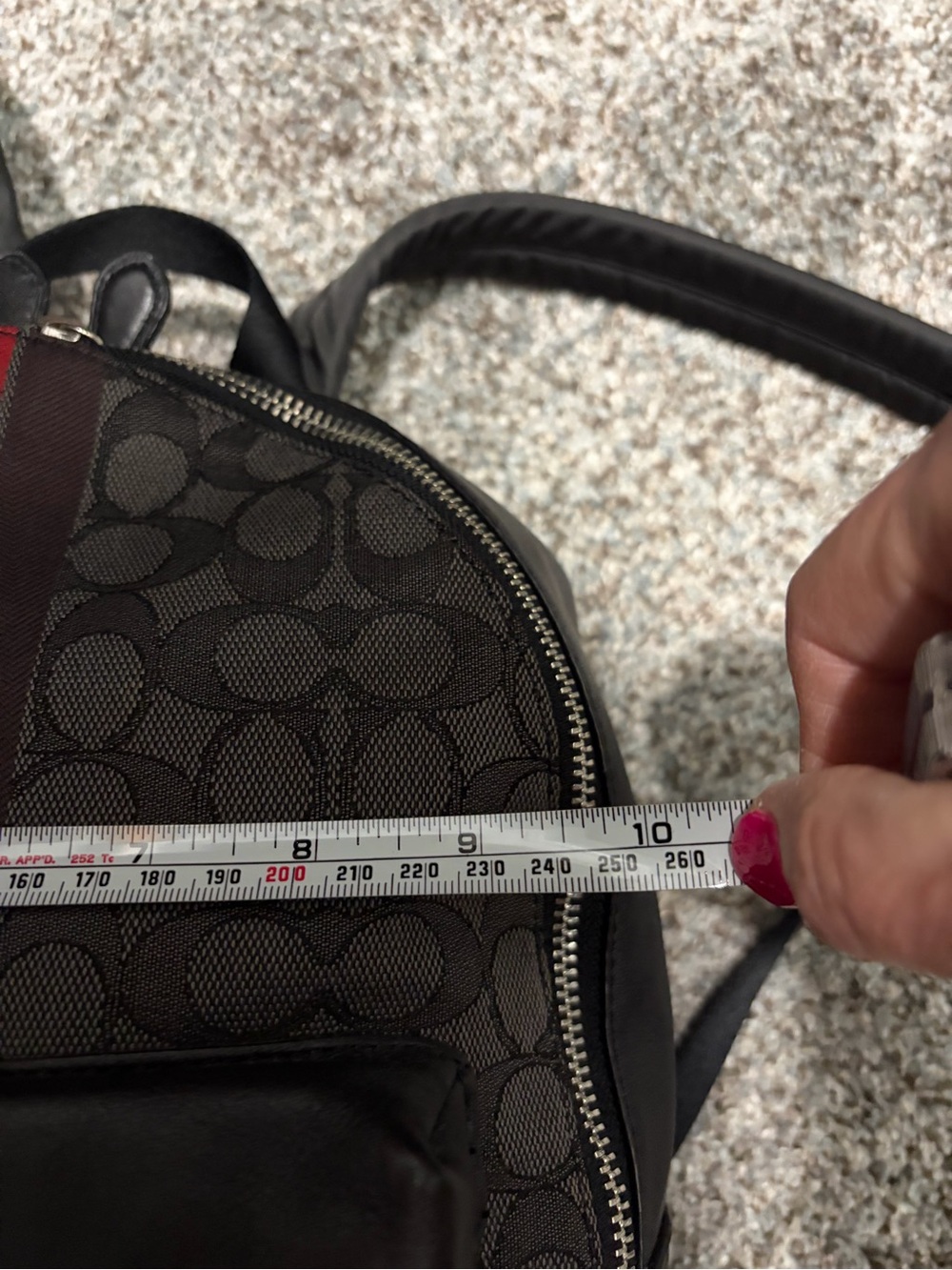 Coach Women’s Gray and Red Patterned Backpack
MEDIUM SIZE! - Picture 12 of 12